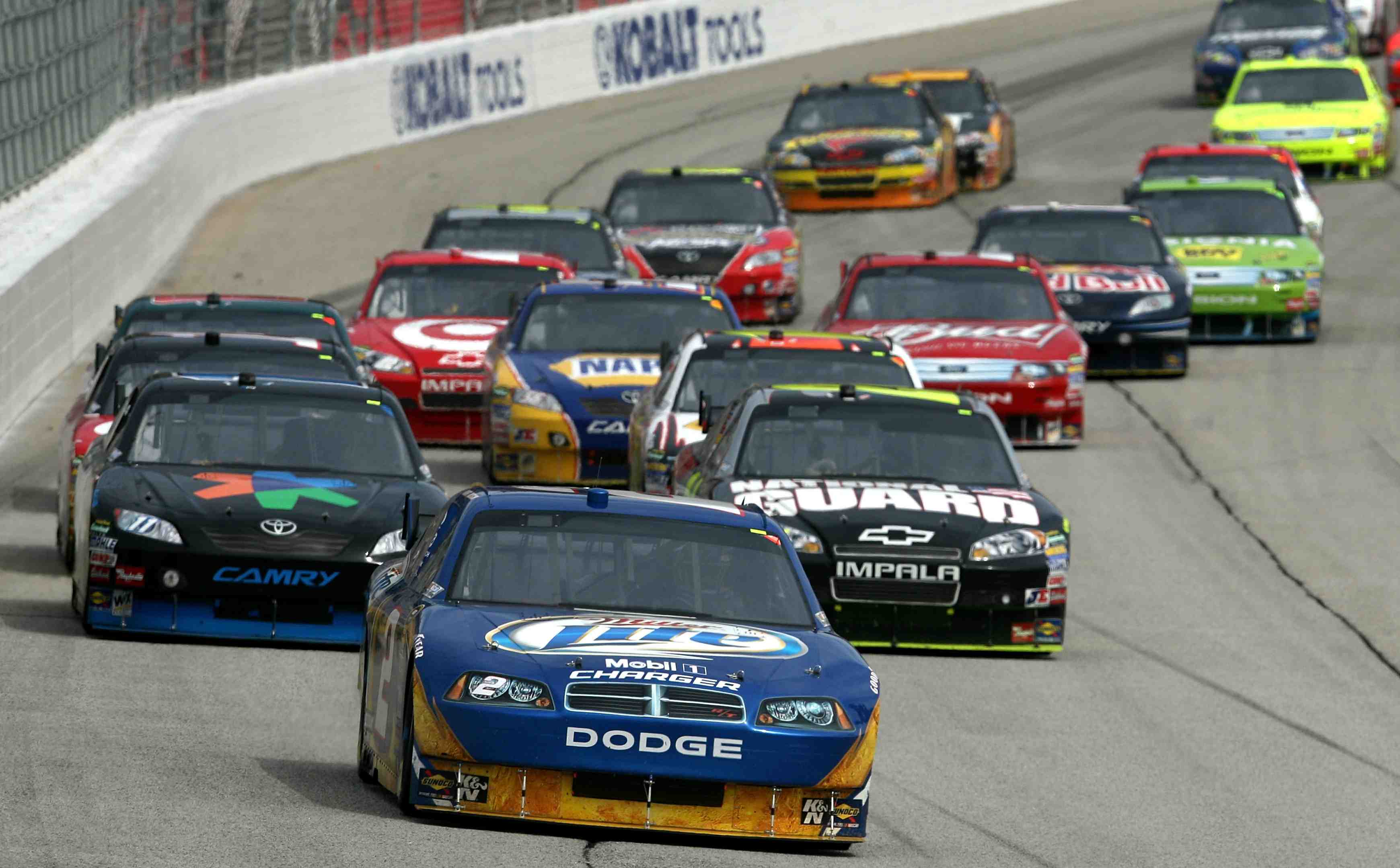 Kurt Busch wins Atlanta 500 amid drama Kurt Busch wins Atlanta 500 amid drama