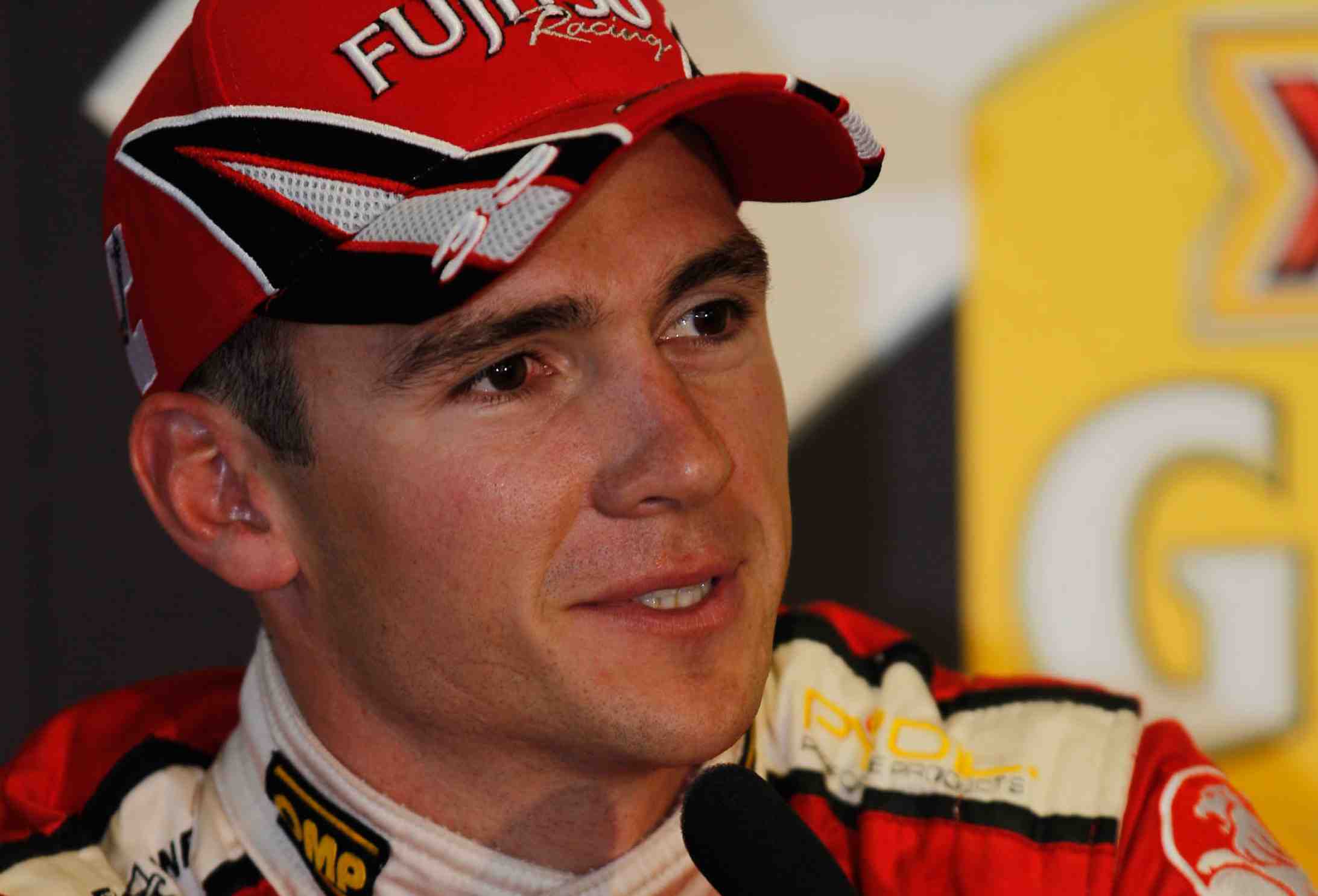 Lee Holdsworth: Accepting praise, moving forward Lee Holdsworth: Accepting praise, moving forward