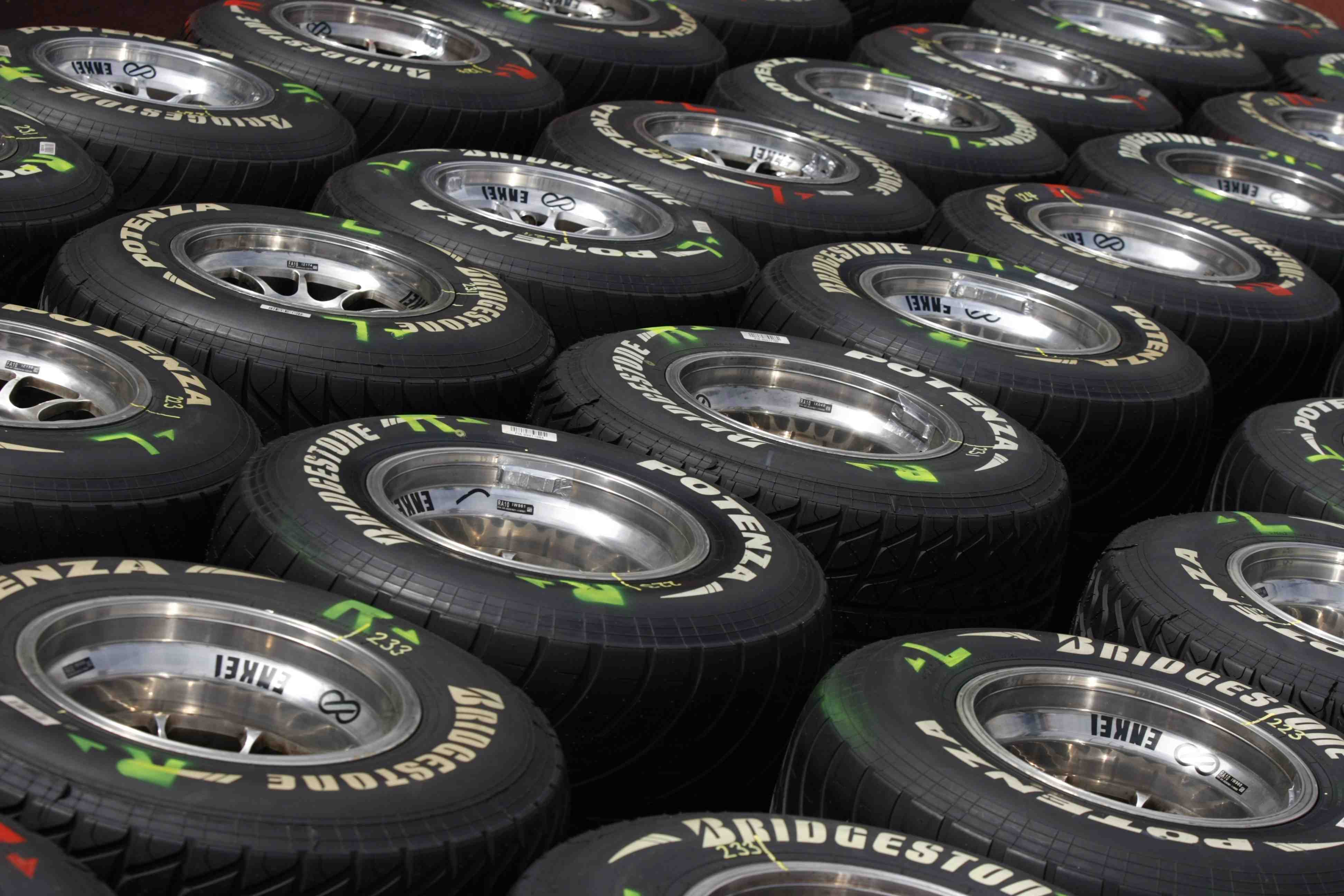 Pirelli confirmed as F1 tyre supplier in 2011 Pirelli confirmed as F1 tyre supplier in 2011