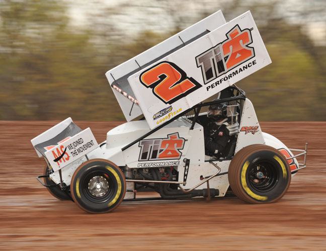 Stewart goes dirt trackin’ as Blaney wins Stewart goes dirt trackin’ as Blaney wins