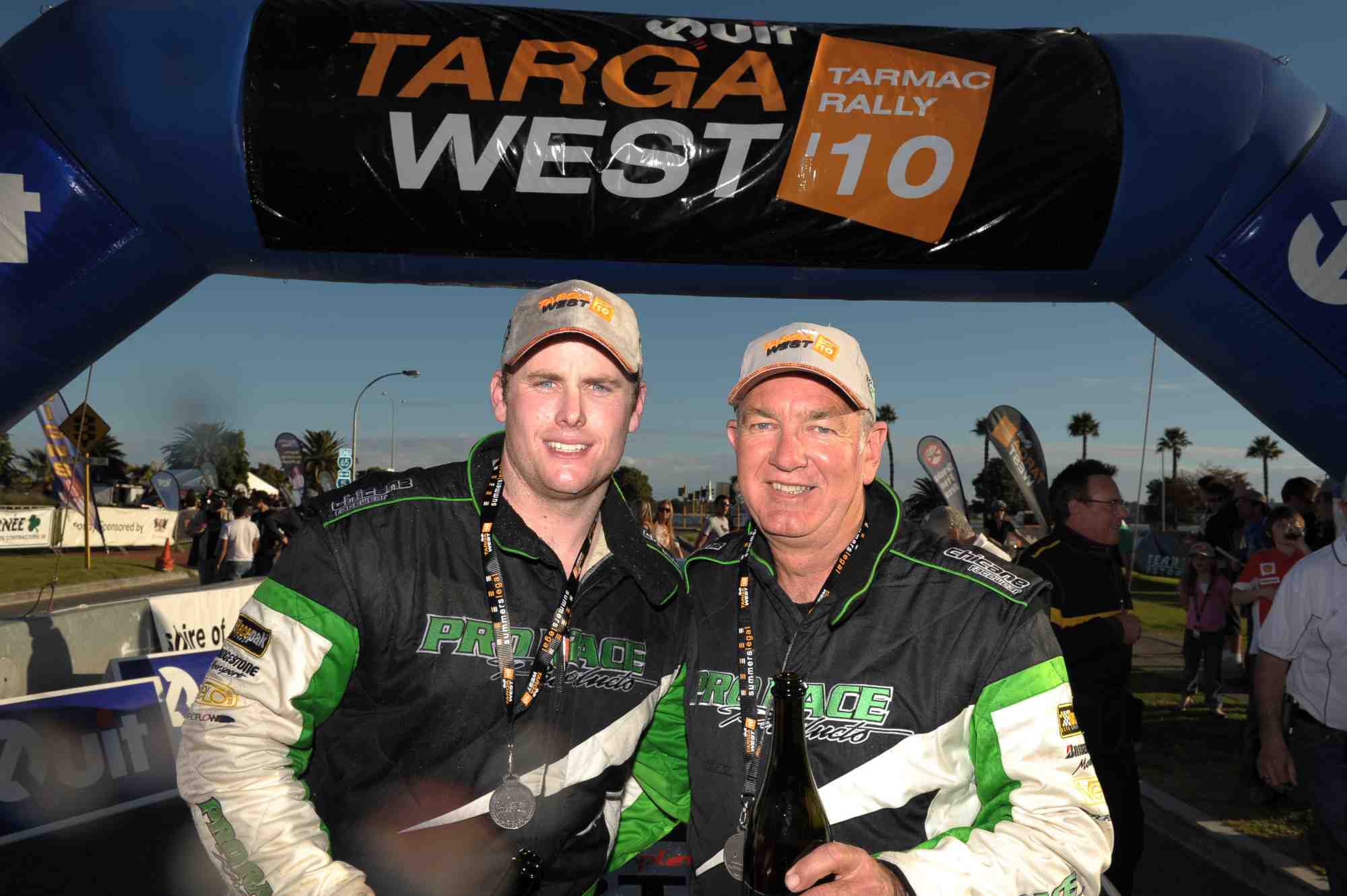 Nissan beats Porsche in QUIT Targa West Nissan beats Porsche in QUIT Targa West