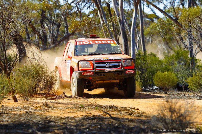 Lowndes in stunning form on the Safari Lowndes in stunning form on the Safari
