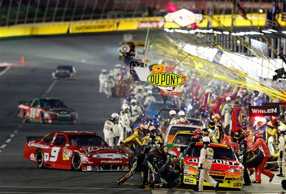 NASCAR to race on E15 fuel blend in 2011 NASCAR to race on E15 fuel blend in 2011