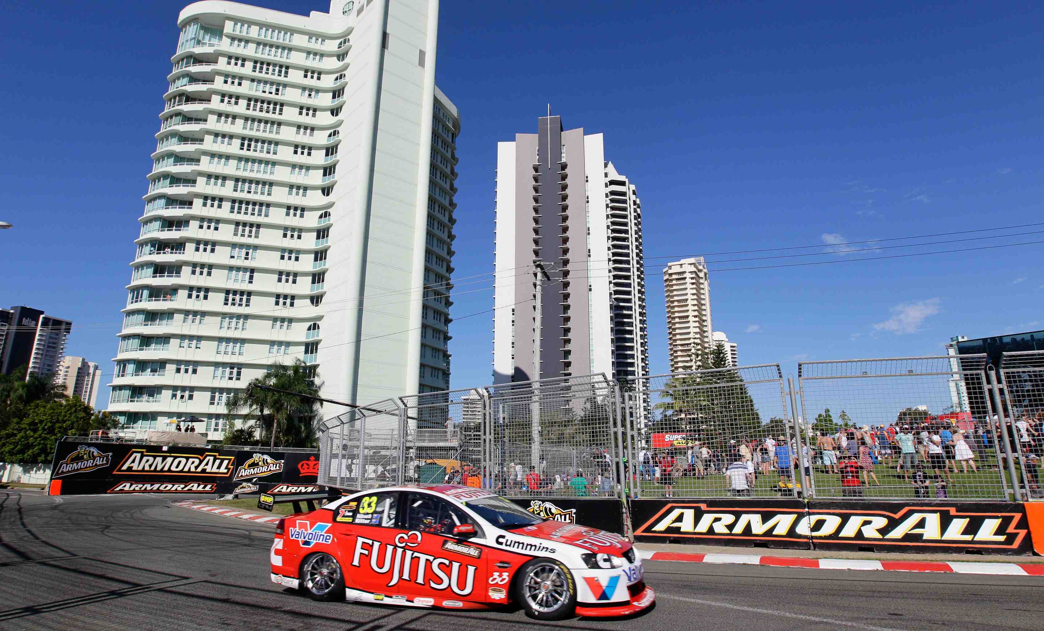 Holdsworth takes provisional pole at Gold Coast Holdsworth takes provisional pole at Gold Coast