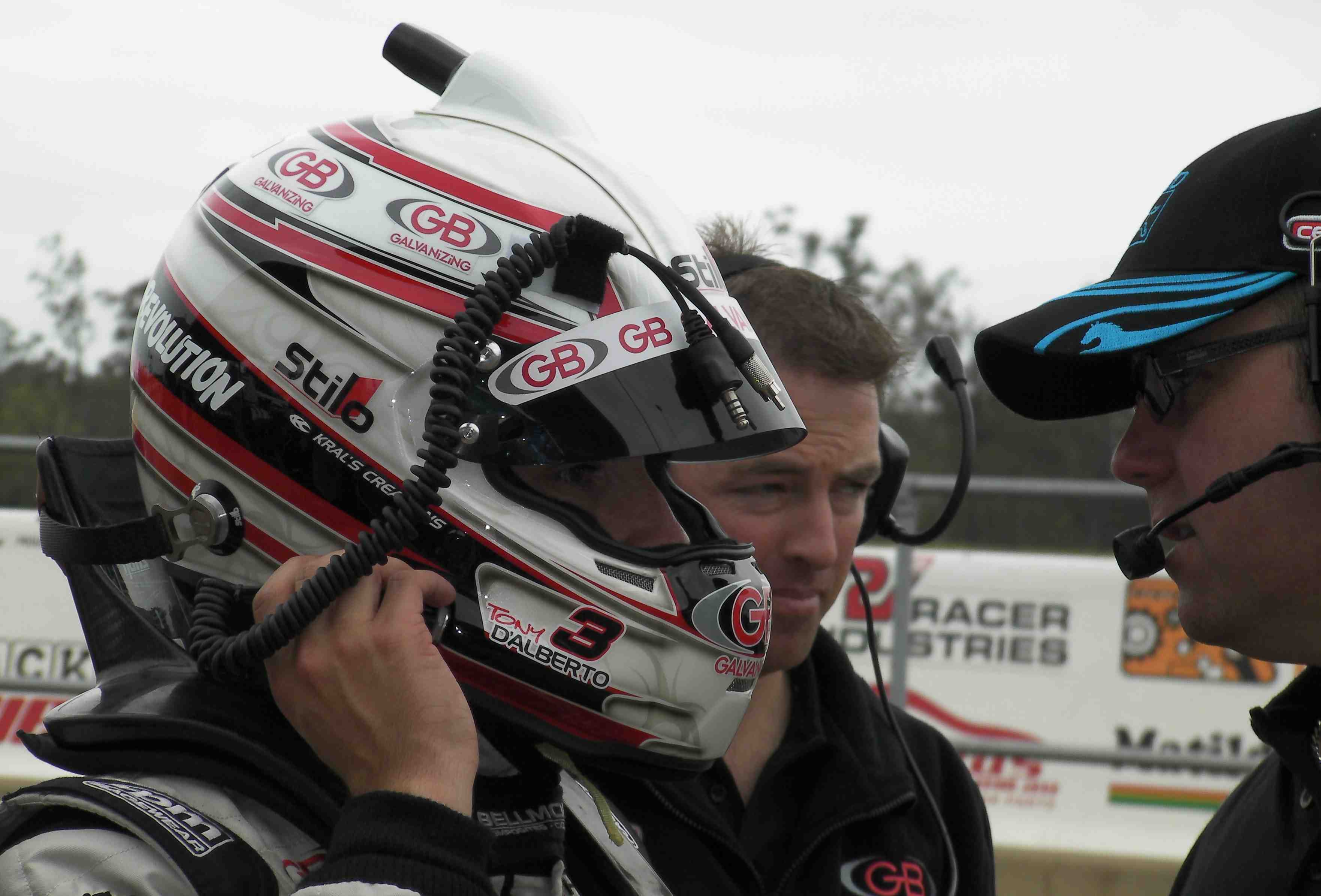 Monteiro gets D’Alberto a new helmet deal Monteiro gets D’Alberto a new helmet deal