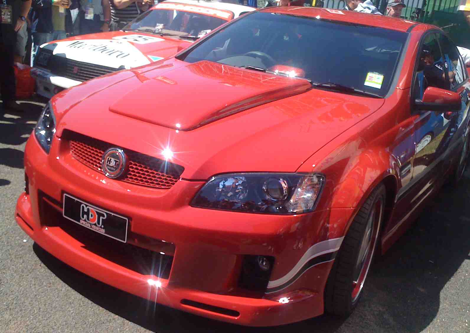 Richards unveils latest HDT retro at Bathurst Richards unveils latest HDT retro at Bathurst