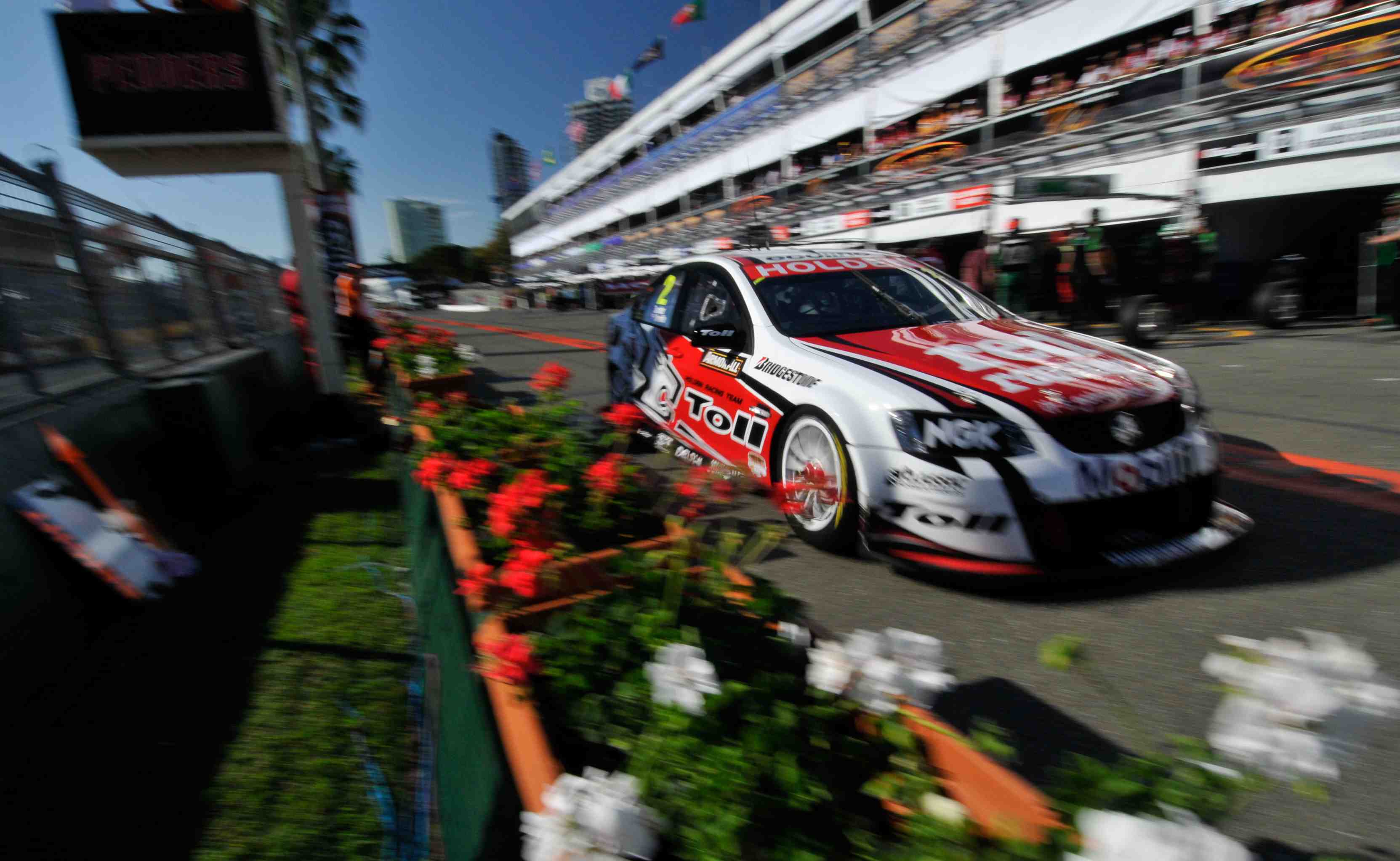 Carnage, controversy and title casualties at GC600 Carnage, controversy and title casualties at GC600