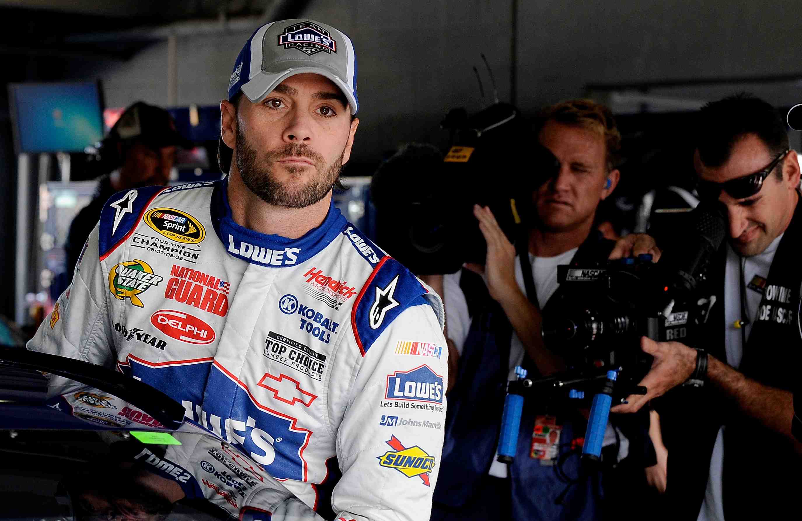 Johnson wins record fifth NASCAR crown Johnson wins record fifth NASCAR crown