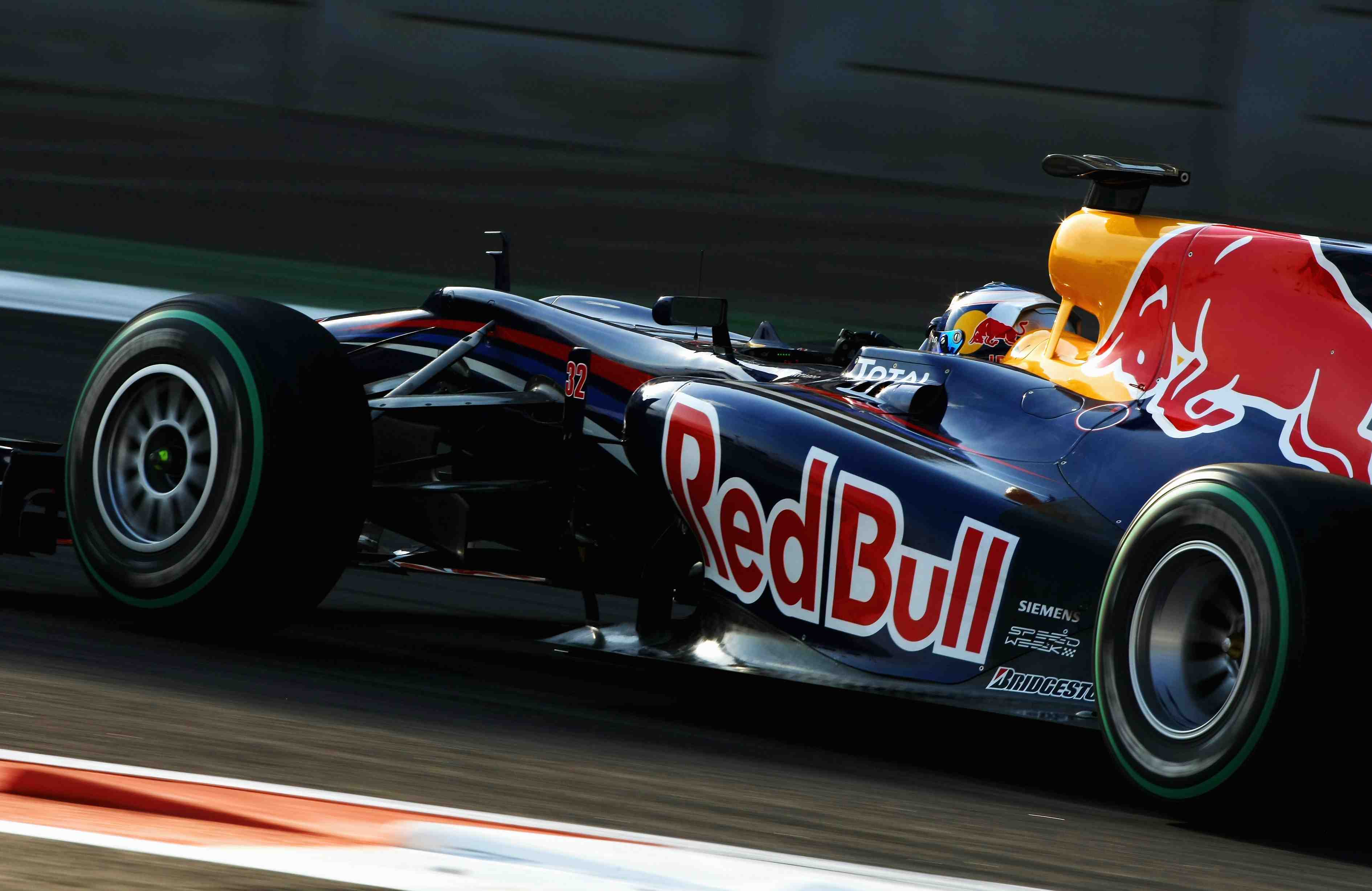 Ricciardo tops second rookie F1 test day Ricciardo tops second rookie F1 test day