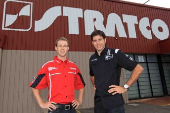 thumb David Reynolds with his new team-mate and boss Rick Kelly