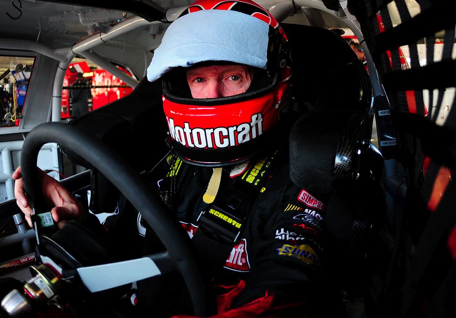NASCAR legend to return in 2011 NASCAR legend to return in 2011