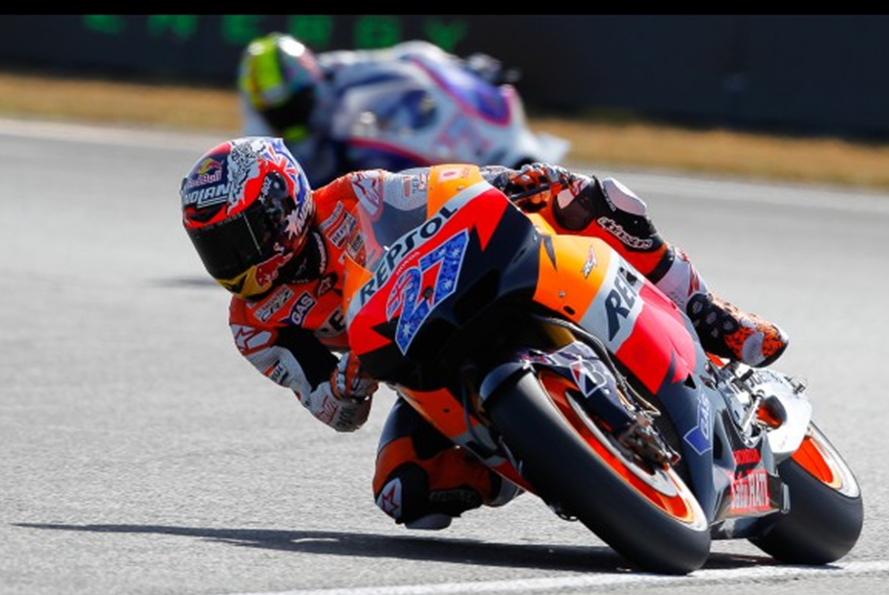 Casey Stoner dominates in France Casey Stoner dominates in France