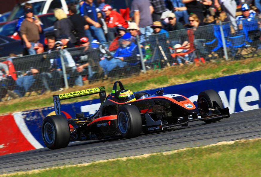 Winslow returns to Aus F3 with a bang Winslow returns to Aus F3 with a bang