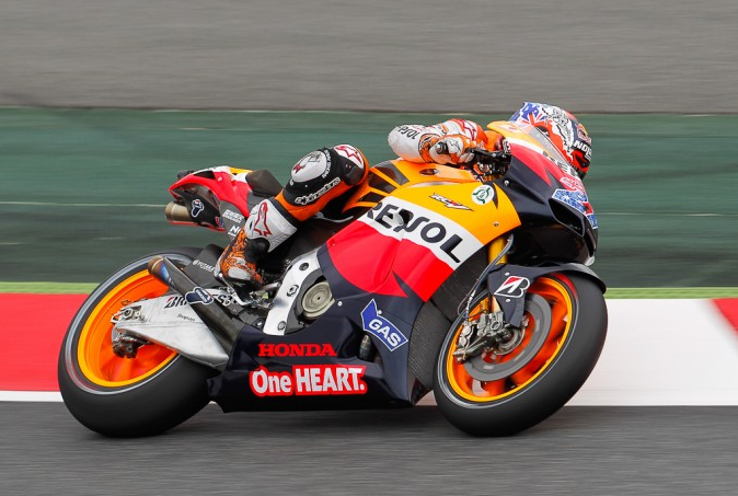 Casey Stoner tops free practice in Spain Casey Stoner tops free practice in Spain