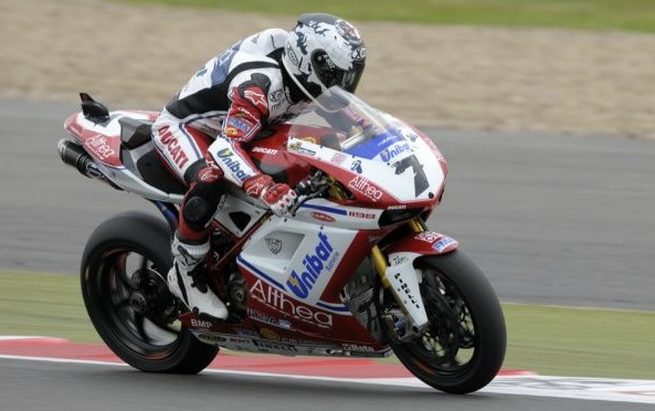 Checa unstoppable at Silverstone Checa unstoppable at Silverstone