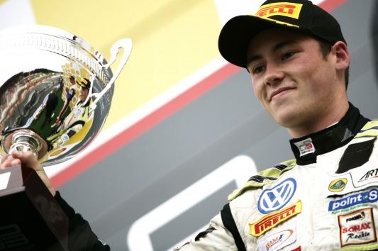 Kiwi Richie Stanaway takes win on GP3 debut Kiwi Richie Stanaway takes win on GP3 debut