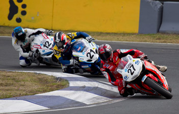 Stauffer wins race while Maxwell takes round Stauffer wins race while Maxwell takes round