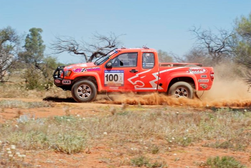 Lowndes heads the field at Safari Lowndes heads the field at Safari