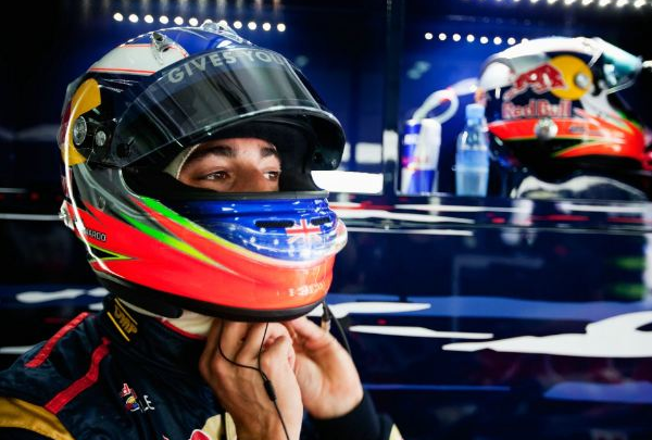 Ricciardo: Vettel’s success gives me hope Ricciardo: Vettel’s success gives me hope