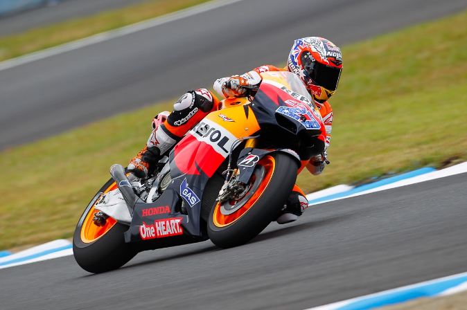 Casey Stoner on pole again in Japan Casey Stoner on pole again in Japan