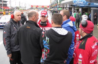thumb teams 344x224 Final practice cancelled amid wet tyre issues