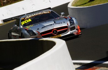 thumb Bath12hr012 0589 1 344x224 Crashed SLS on track for Bathurst qualifying