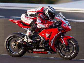 thumb maxwellwin 344x259 Maxwell controls opening Superbike race at Phillip Island