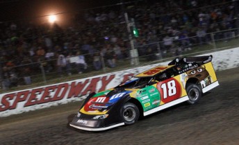 thumb Busch Prelude 344x209 Kyle Busch holds out Tony Stewart to win Prelude to the Dream