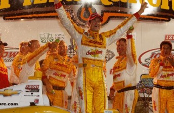 thumb Hunter Reay 344x224 Hunter Reay doubles up as Aussies crash at Iowa