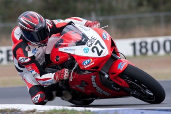 thumb stauffer qr r2 344x229 New Australian Superbike winners at Queensland Raceway