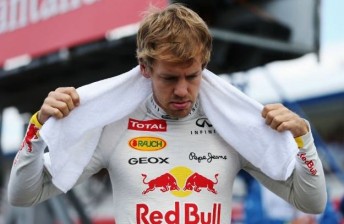 thumb Vettel 344x224 Vettel handed penalty for Button overtake
