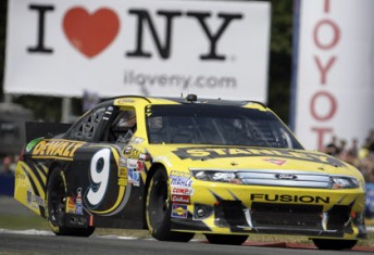 car Or9ZRXC85IUnJGc 344x235 Marcos Ambrose