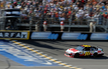 thumb Screen shot 2012 08 20 at 7.43.33 AM 344x221 Greg Biffle back on top with Michigan win