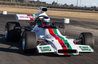 thumb Team Castrol 3 344x224 Castrol backs F5000 entry with retro 70s livery