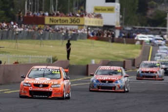 thumb 1 Whincup 12 3222 344x229 Crimsafe Endurance Countdown, Episode 6, Return of Sandown 500