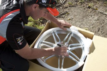 thumb IMG 04421 344x229 Winner of 18 inch V8 Supercar wheel announced