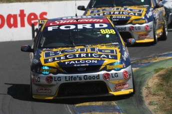 thumb Lowndes Whincup 13444 344x229 Team owners to drive V8s in Bathurst demonstrations