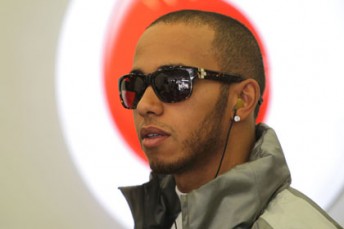thumb lewis3 344x229 Lewis Hamilton linked to Mercedes for 2013