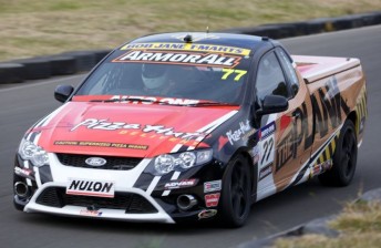 thumb pizza ute 344x224 Pizza Hut to sponsor V8 Ute rookie at Bathurst