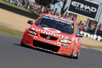 thumb 1 whincup race 344x230 Bathurst 1000 update at three quarter distance