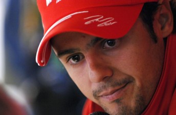 thumb 6 Felipe Massa 2 344x224 Ferrari confirms new Massa deal for 2013