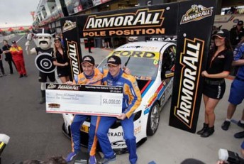 thumb 6 davison pole 344x231 Davison edges Whincup for Bathurst 1000 pole