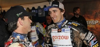 thumb Chris Holder suffers knee injury