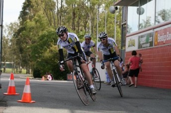 thumb Different two wheel action set for Willowbank Raceway
