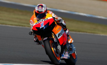 thumb Screen Shot 2012 10 12 at 11.39.48 PM 344x209 Bike issues disrupt Casey Stoners MotoGP return