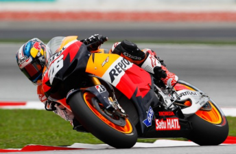 thumb Screen Shot 2012 10 21 at 7.34.04 PM 344x224 Dani Pedrosa wins rain hit Malaysian Grand Prix