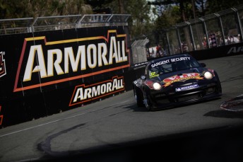 thumb klark quinn 344x229 Klark Quinn reduces title gap with Australian GT pole