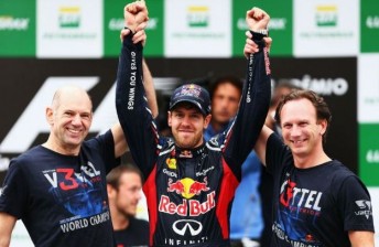 thumb 3 SV1 344x224 Yellow flag cloud hanging over Vettel title