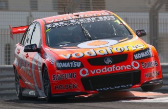 thumb Whincup3 344x224 Whincup completes Abu Dhabi domination in Race 26