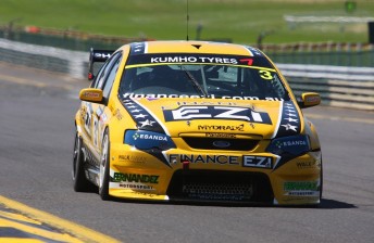thumb josh hunter 344x224 Kumho V8 champ eyeing DJR Dunlop Series berth